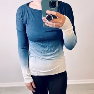Lou & Grey long sleeved blue ombre top- size Small